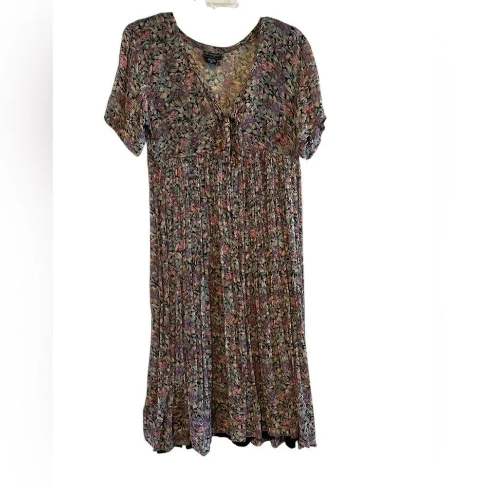 Vintage NOSTALGIA Boho/Gypsy Lace Floral Oversized Dress Small